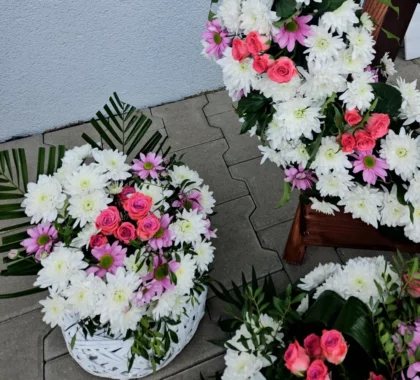 Aranjamente florale Dendiu Funerar Sebes (8)