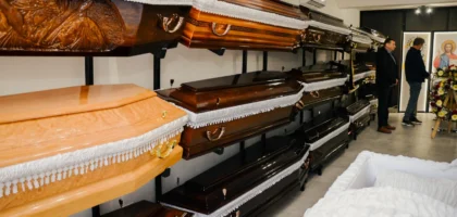 Sicriu Dendiu Funerar Sebes (7)